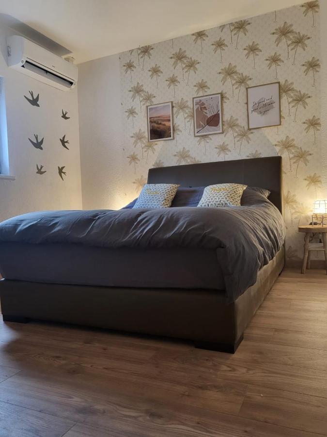Chambre Climatisee Et Cosy Auberge Du Manala Hotel 24 24 圣路易 外观 照片